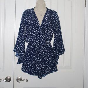 🌟 Adorable White Birch Boho Romper with Butterfly Sleeves 🌟 Size S